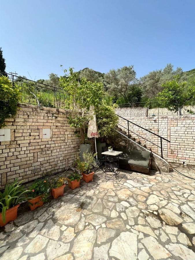 Lithino Apartments - 5Min From The Beach Agios Ioannis Peristerion Екстериор снимка