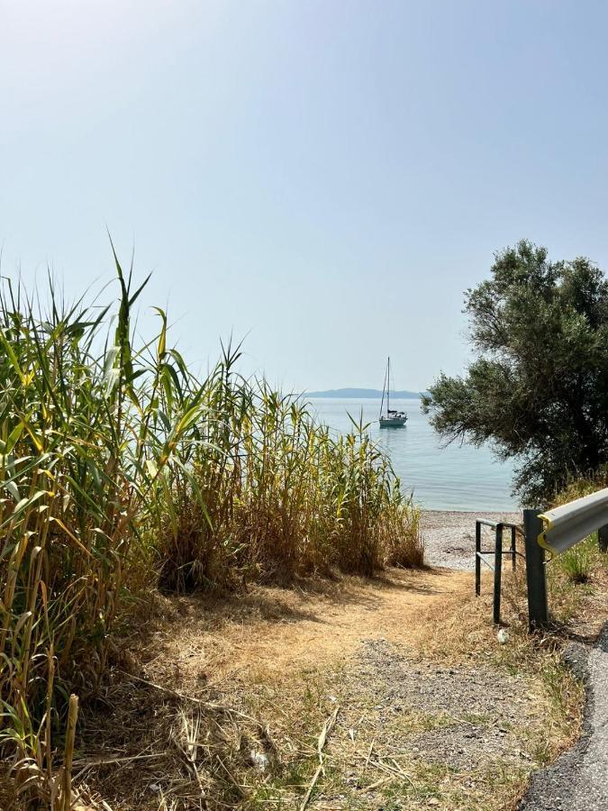 Lithino Apartments - 5Min From The Beach Agios Ioannis Peristerion Екстериор снимка